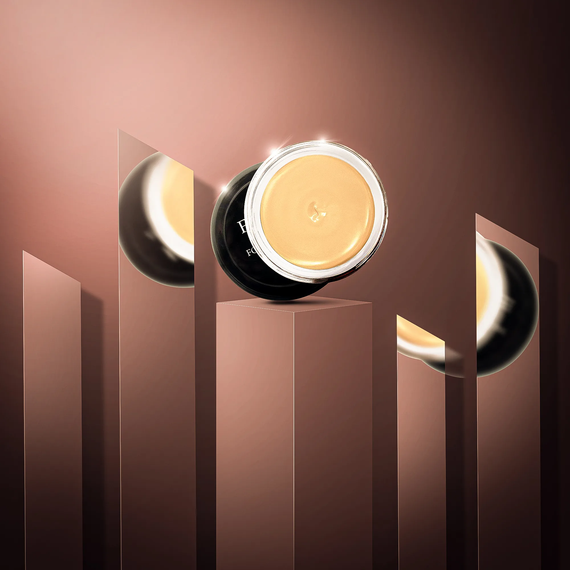 کرم پودر فشرده فرانسیس پنکک کرم پودر جامد فرانسیس کرم پودر کیکی فرانسیس